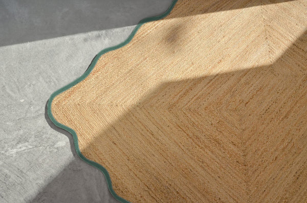 Handcrafted Scalloped Jute Area Rug with Forest Green Trim Natural Braided