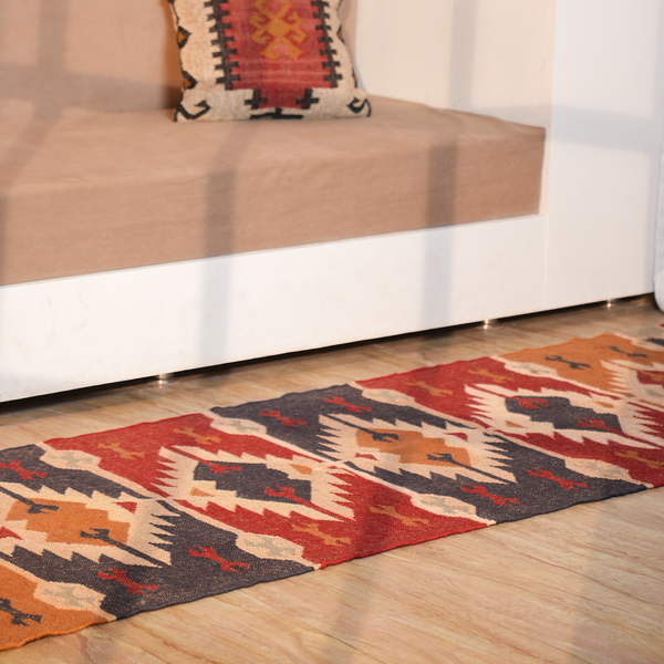Kilim runner Handwoven Wool Jute Rug Handmade Kilim Dhurrie Rug, Motifs Oriental Traditional Indian Geometric Turkish Home decor