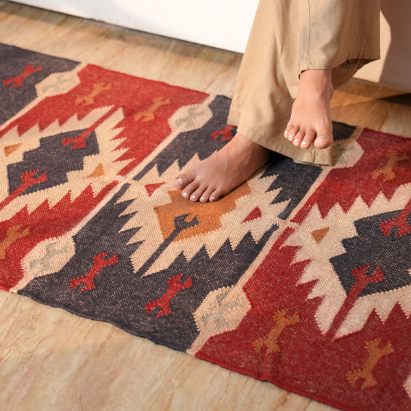 Kilim runner Handwoven Wool Jute Rug Handmade Kilim Dhurrie Rug, Motifs Oriental Traditional Indian Geometric Turkish Home decor