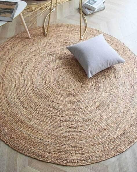 Handmade Round Natural Jute Area Rug - Braided Chunky Boho Circle Floor Mat