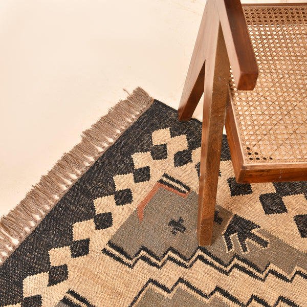 Geometric Area Rug Handwoven Wool Jute - Elegant Black