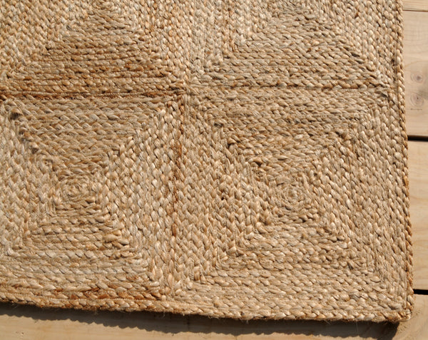 Natural Jute Rug with Patch work pattern Handwoven Eco-Friendly Flatweave Jute Rug