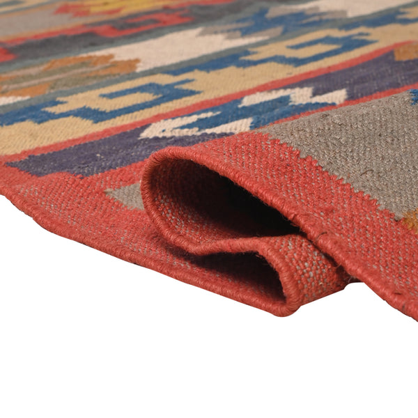 Handwoven Wool Jute Geometric patterned carpet
