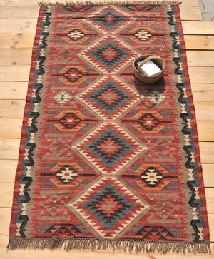 Vintage Turkish large kilim rug | Red kilim rug