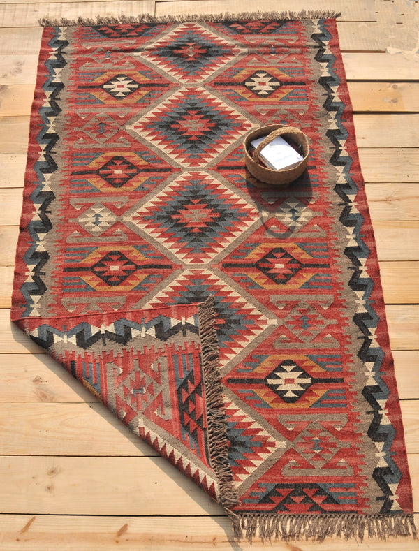 Vintage Turkish large kilim rug | Red kilim rug