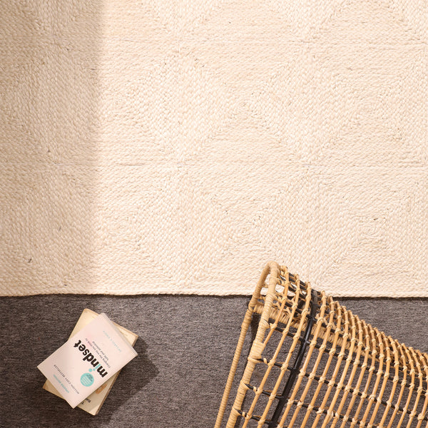 Handwoven Ivory Jute Area Rug  Natural Handmade Eco-Friendly Rug