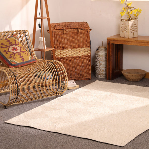 Handwoven Ivory Jute Area Rug  Natural Handmade Eco-Friendly Rug