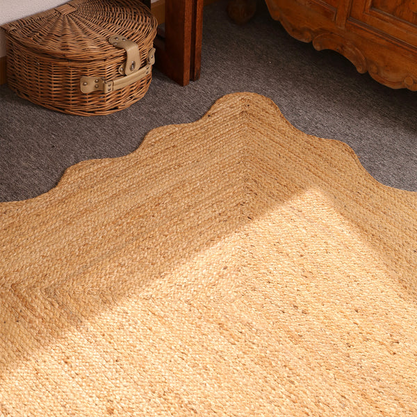 Handwoven Natural Jute Rug Scalloped Edge Braided Area Rug