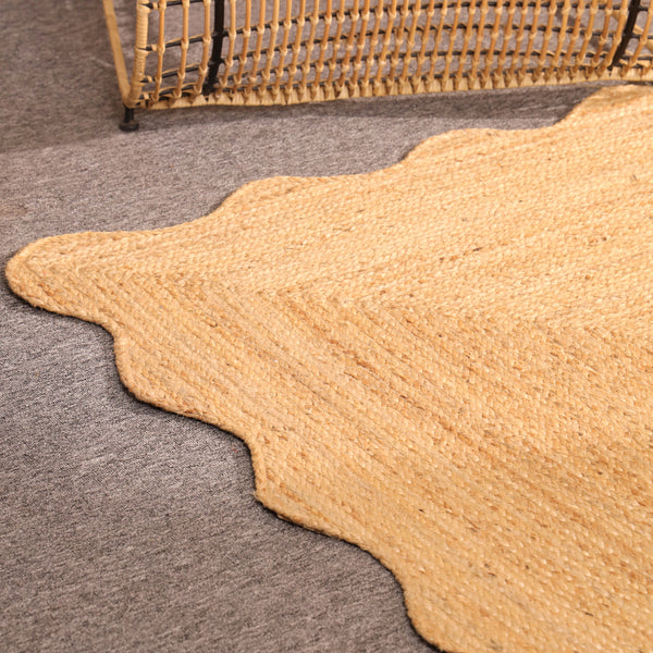 Handwoven Natural Jute Rug Scalloped Edge Braided Area Rug