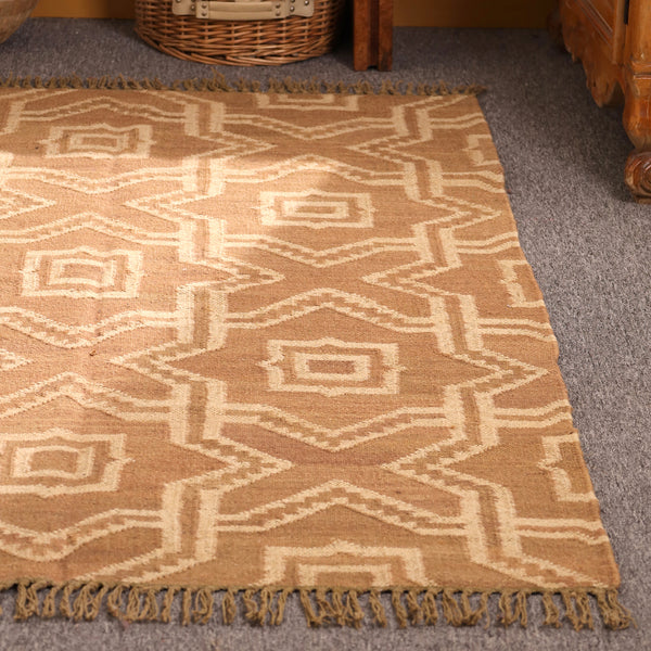 Handwoven Natural jute Area rug Beige Geometric Boho Rug with Tassels