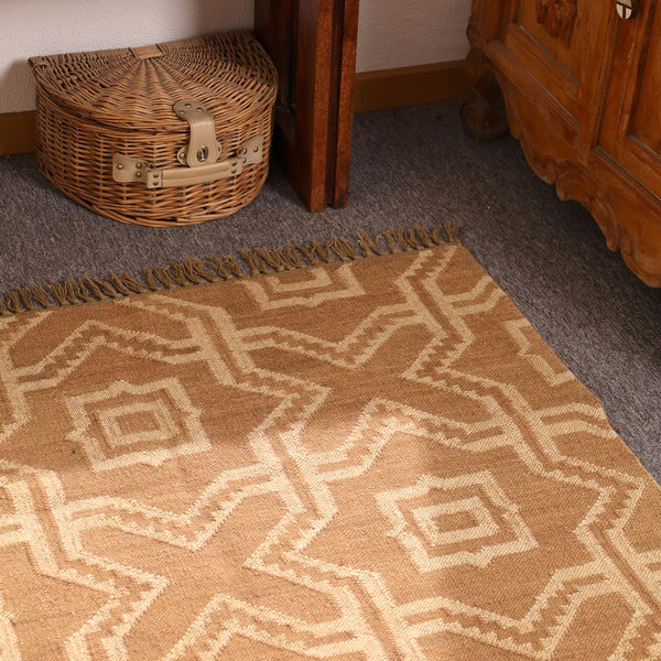 Handwoven Natural jute Area rug Beige Geometric Boho Rug with Tassels