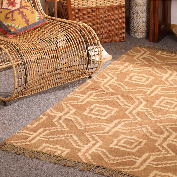 Handwoven Natural jute Area rug Beige Geometric Boho Rug with Tassels