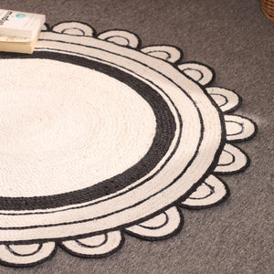 Handwoven Round Jute Rug with Black Border - Natural Braided Boho Area Rug