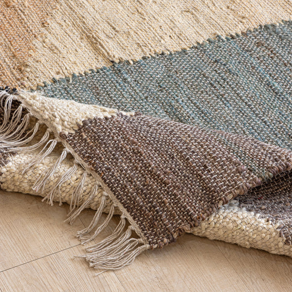 Geometric Area Rug Handwoven Wool Jute - Elegant Black Zigzag
