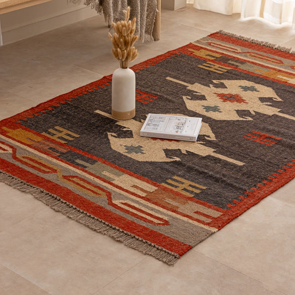 Bohemian Tribal Geometric Area Rug - Handwoven Southwestern Pattern Rug with Fringe