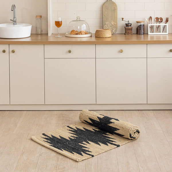 Minimalist Jute RugHandwoven Eco-Friendly Natural Floor Accent