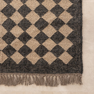 Black & Beige Geometric Diamond Pattern Area Rug Modern Boho Farmhouse Woven Rug with Fringe