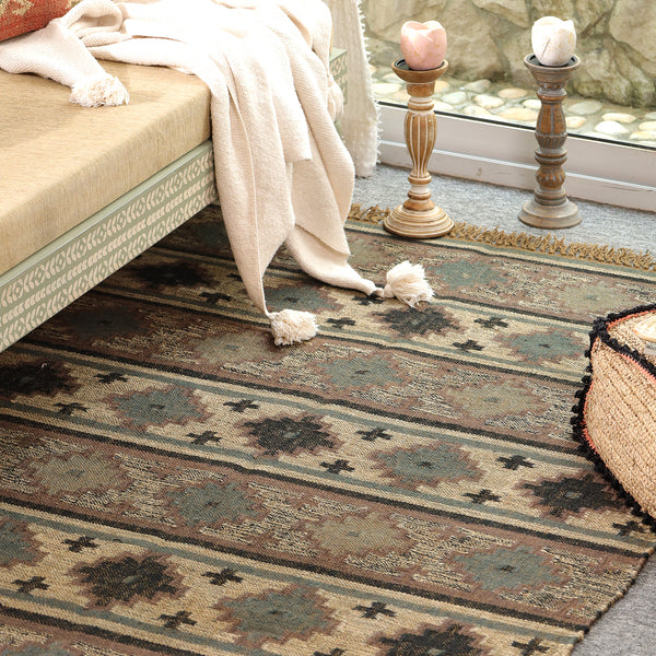 Rustic Geometric Bohemian Flatweave Area Rug - Earth Tone Southwest Tribal Accent Mat