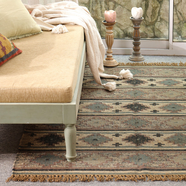 Rustic Geometric Bohemian Flatweave Area Rug - Earth Tone Southwest Tribal Accent Mat