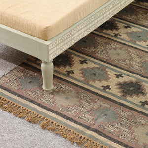 Rustic Geometric Bohemian Flatweave Area Rug - Earth Tone Southwest Tribal Accent Mat
