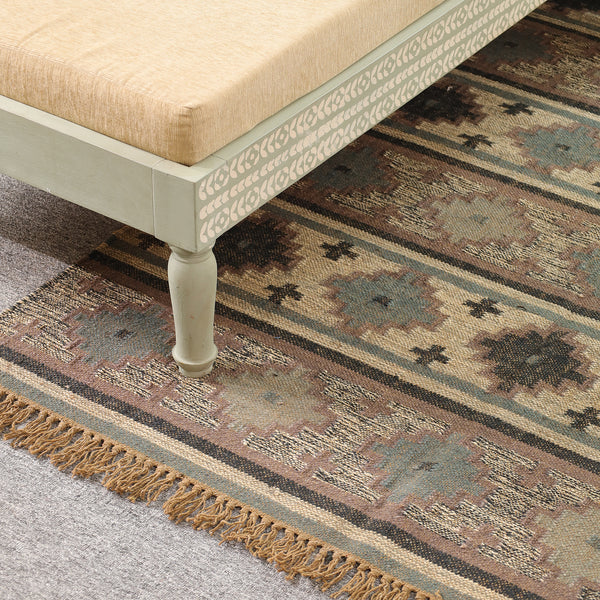 Rustic Geometric Bohemian Flatweave Area Rug - Earth Tone Southwest Tribal Accent Mat