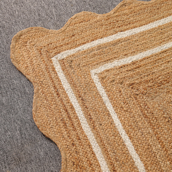 Willow Scalloped Braided Jute Rug – Eco-Friendly Boho Accent Mat