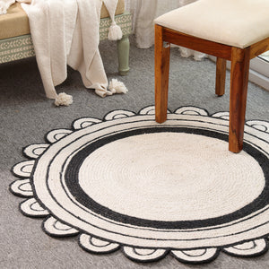 Handwoven Round Jute Rug – Black & White Braided Scalloped Area Rug | Boho Farmhouse Decor
