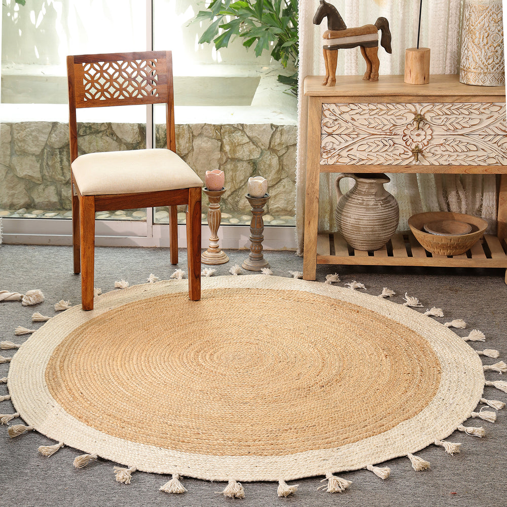Handwoven Round Jute Rug with Tassels – Natural & Ivory Braided Boho Area Rug for Living Room