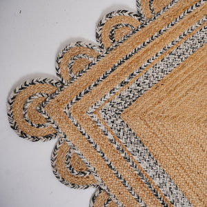 Scalloped Edge Jute RugHandbraided Natural Boho Accent