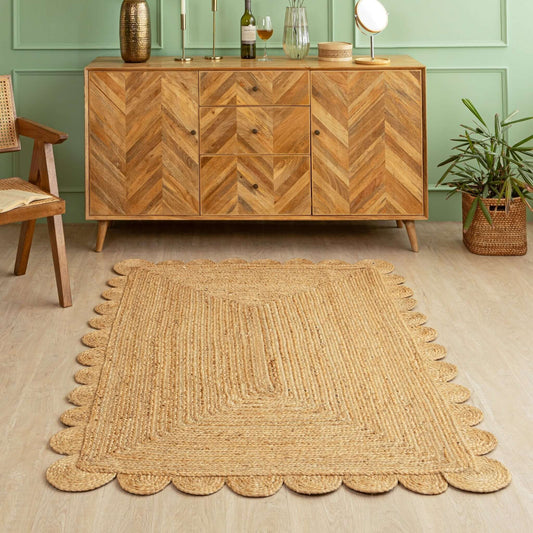 Hand - Braided Hemp Rug with Scalloped Border - Rustic Bohemian Elegance - Gahlot International