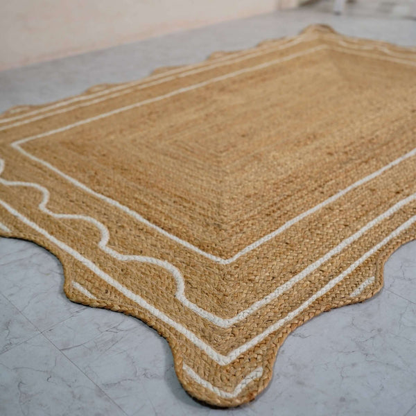Natural hemp boho rug with white scalloped edge
