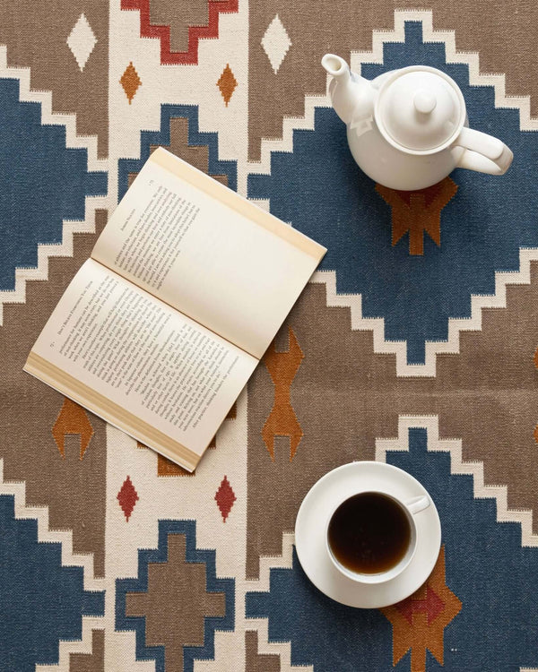 Handmade 100% Cotton Traditional Geometric Flatweave Rug - Gahlot Ftternational
