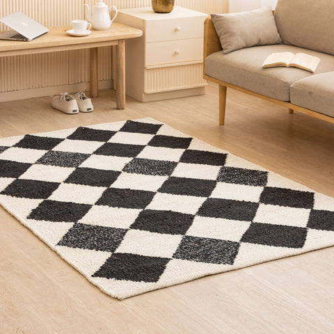 Handwoven Black & White Diamond Hemp Rug - Bold Geometric Design - Gahlot International