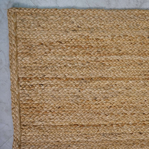 Natural Hemp Jute Rug ¬ Handcrafted Braided Rug with Rustic Charm - Gahlot International