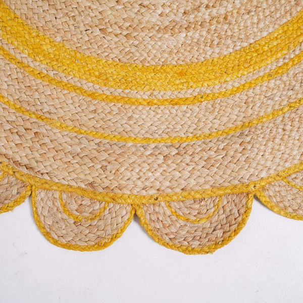 Round Scalloped Hand - Braided Hemp Rug ¬ Natural & White Round Strip Design - Gahlot International