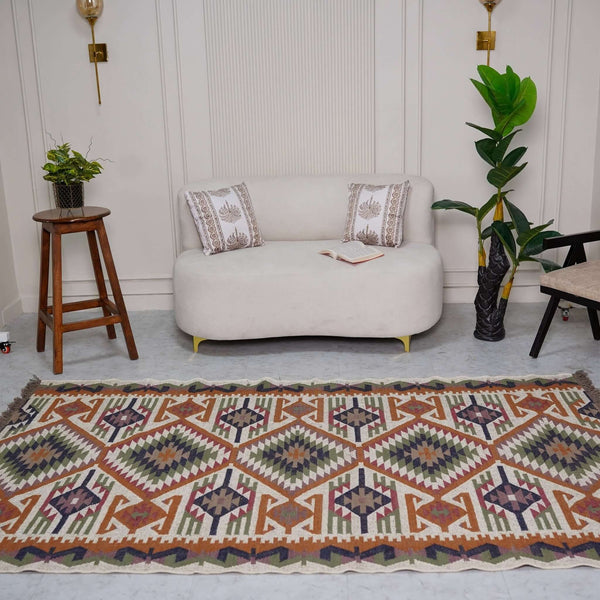 Traditional Indian Kilim Style Wool - Jute Rug ¬ Handcrafted with Intricate Geometric Patterns - Gahlot International