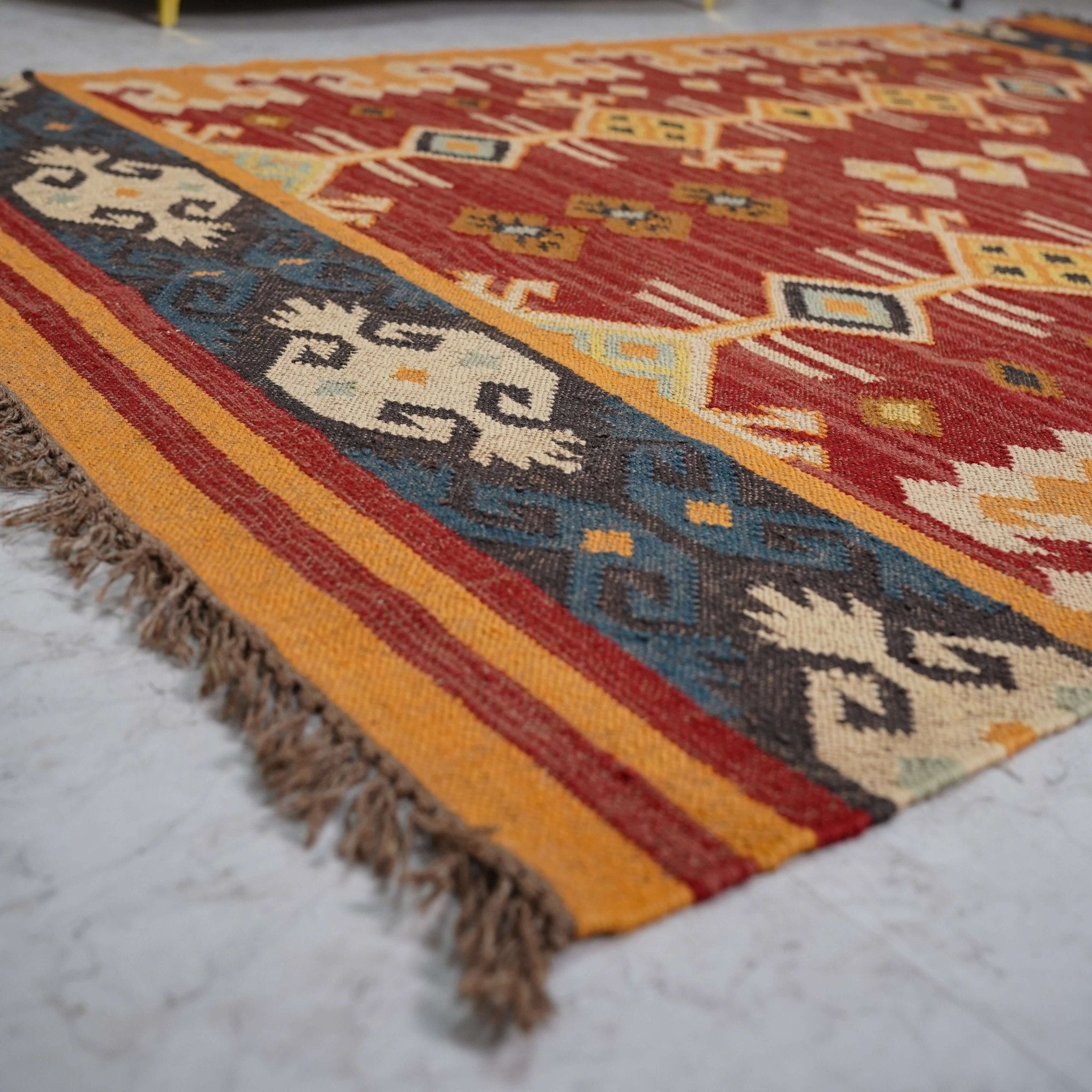 Traditional Jute - Wool Rug with Geometric Diamond Motifs – Handcrafted Kilim Design - Gahlot International