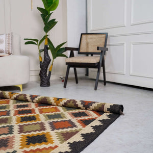 Traditional Jute - Wool Rug with Geometric Diamond Motifs ¬ Handcrafted Kilim Design - Gahlot International